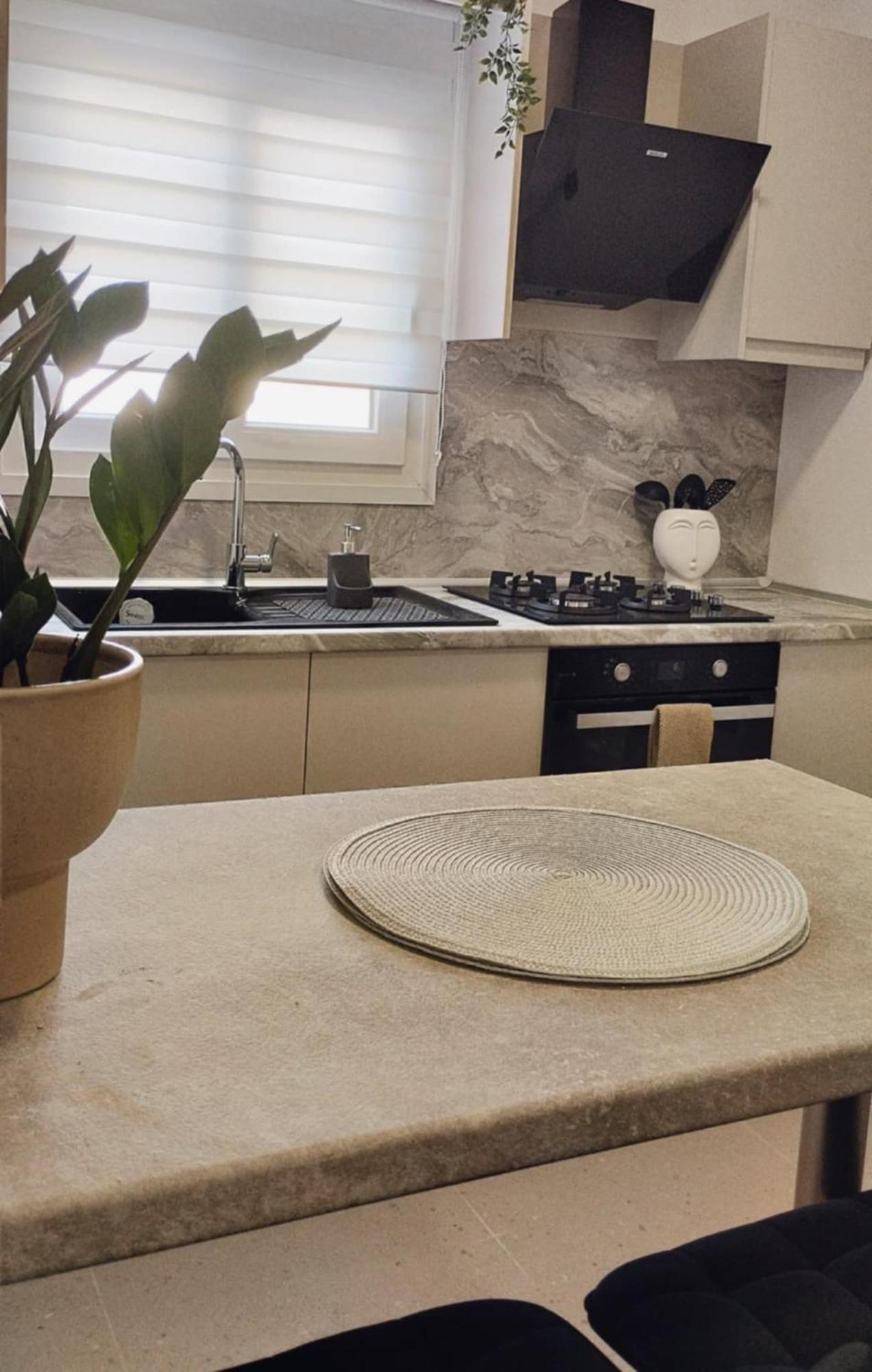 לפקימי Inas Apartments 2 מראה חיצוני תמונה